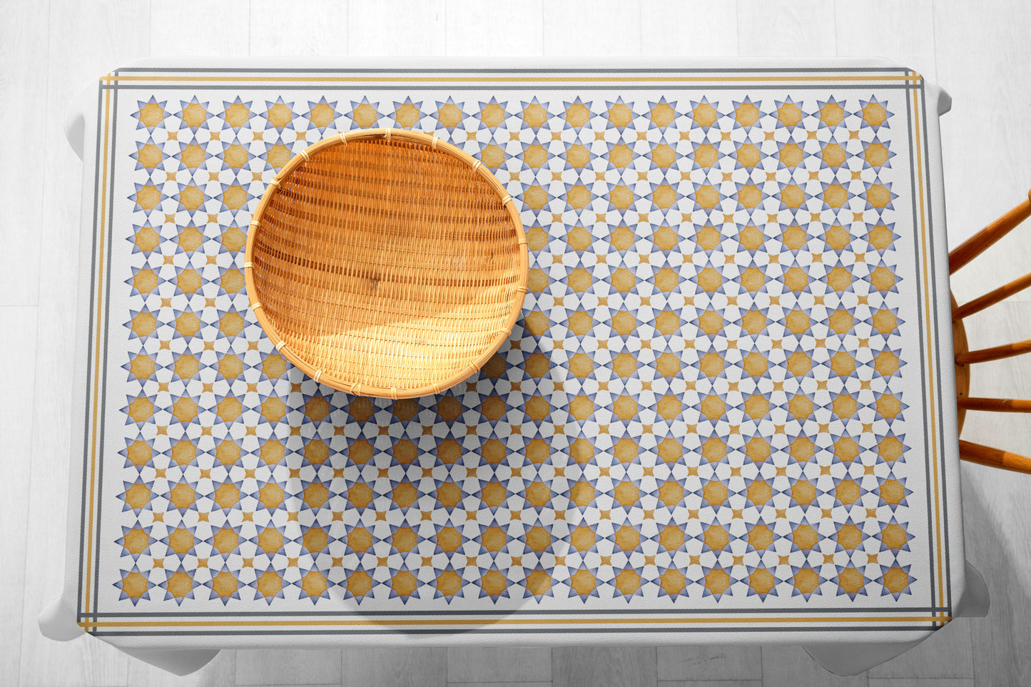 Golden Islamic Stars Tablecloth