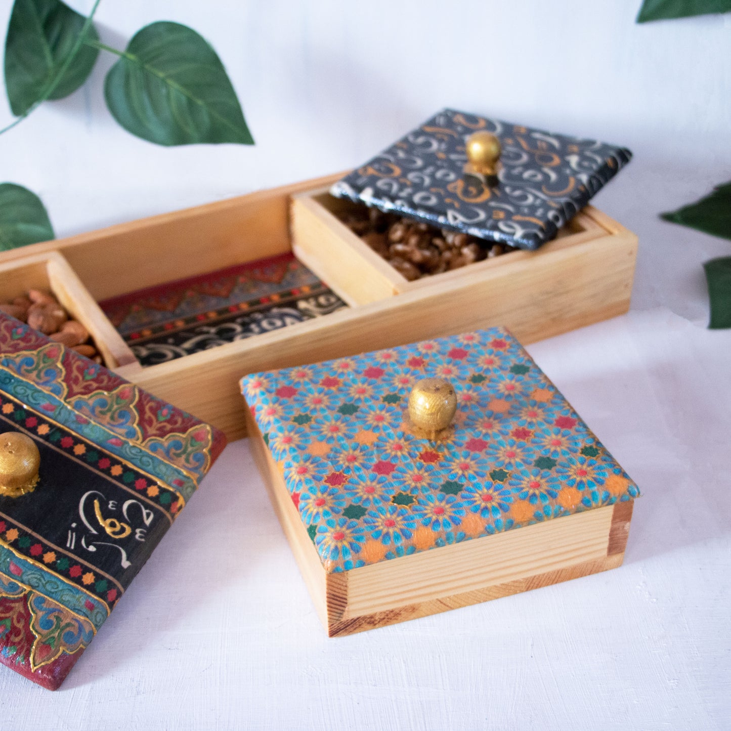 Arabesque Nuts Tray 4 pieces