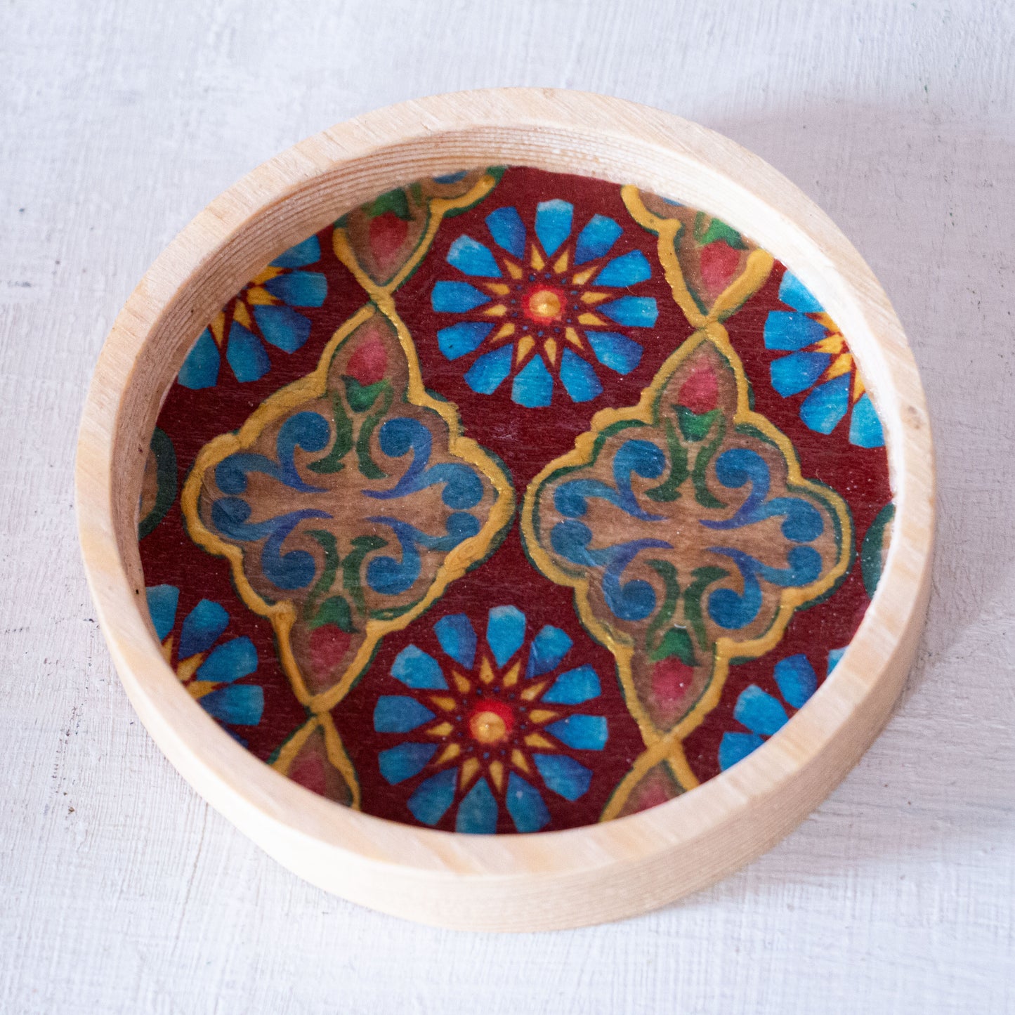 Arabesque Glass Cups + Wooden Coasters