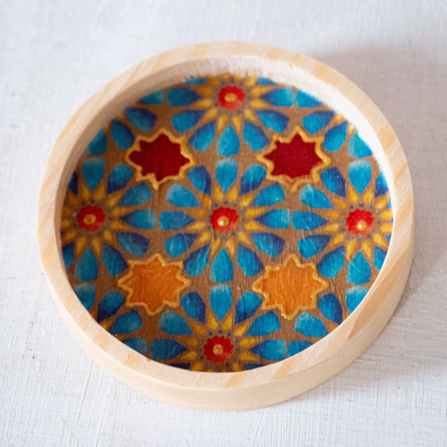 Arabesque Glass Cups + Wooden Coasters