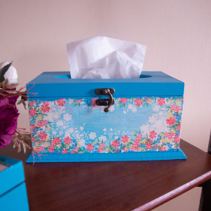 Blue Roses Tissue Box