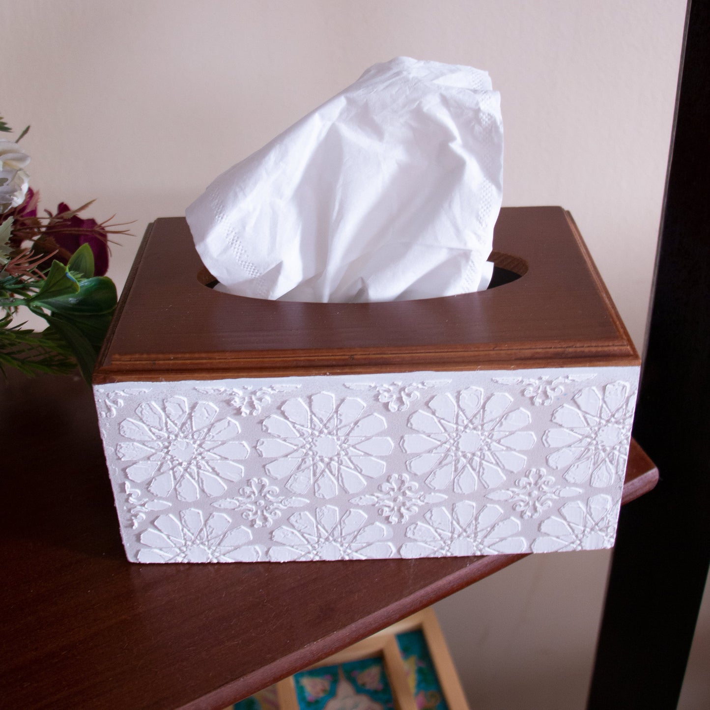Tissue Box Off white Islamic Stars