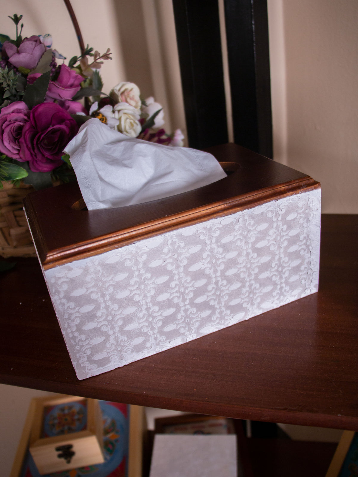 Tissue Box Off white Islamic Pattern