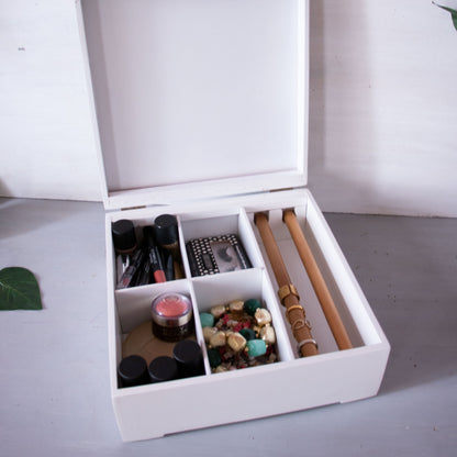 Jewellery and Makeup Organizer و اصبر لحكم ربك
